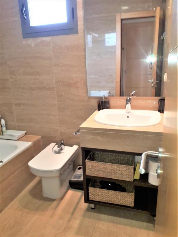 Atico Mirador Paseo Antonio Banderas Primera Linea De Playa Y Piscina Apartment Malaga